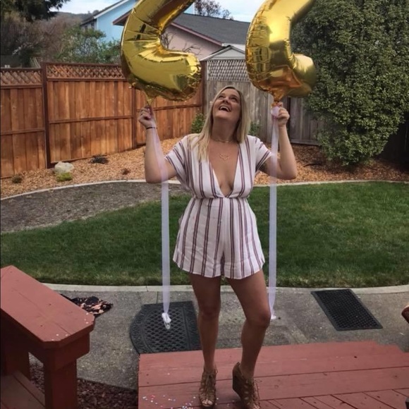 White & dark pink romper - Picture 6 of 6